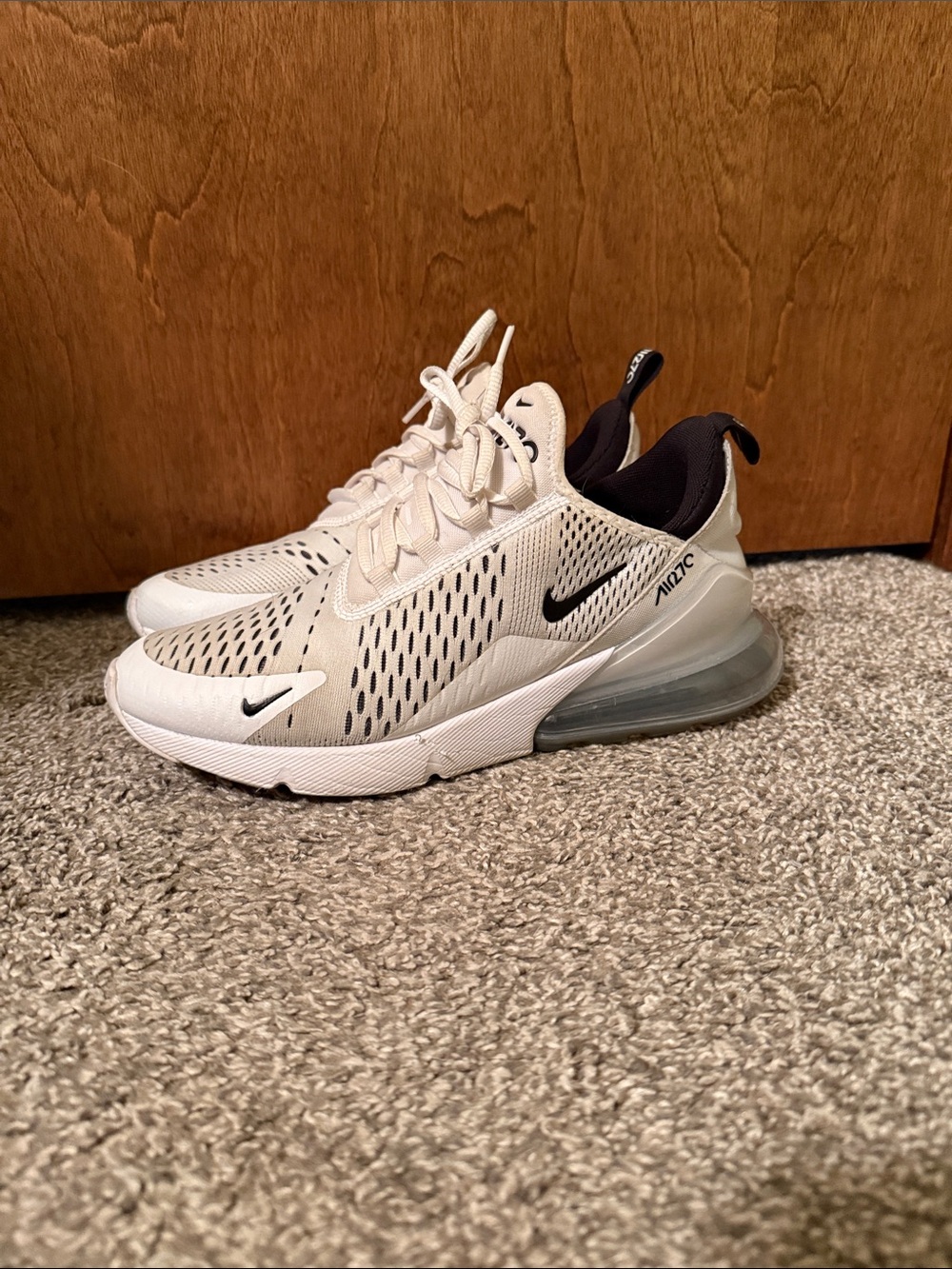 Nike Air Max 270 in White and Black